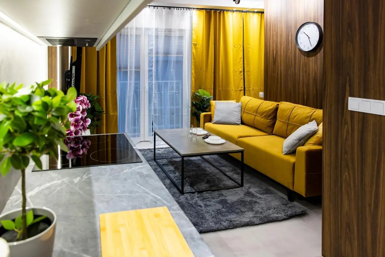Bliska Residence Warszawa 0*,  Polska